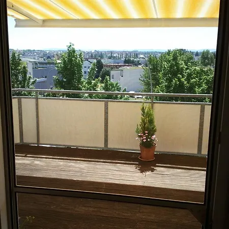 Komfort Apartment 1 Dg Juergen Kunzi Hotel